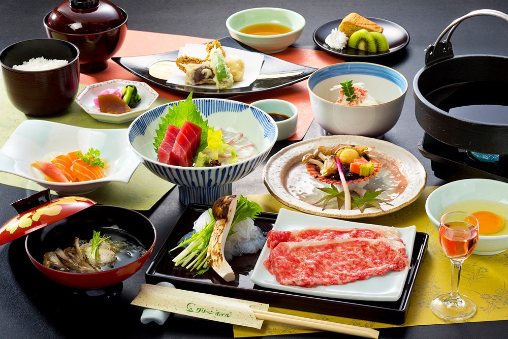 お食事 湯の山温泉 グリーンホテル 平日がお得な宿泊予約サイト【ゆめやど】 お食事 湯の山温泉 グリーンホテル 平日がお得な宿泊予約サイト【ゆめやど】