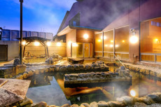 SPA HOTEL YUTTARIKAN