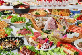 2019年春にリニューアル！約80種の種類豊富なバイキング