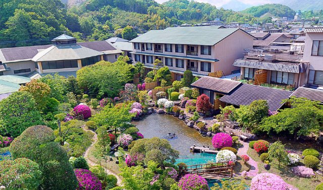 ホテルサンバレー伊豆長岡（本館）